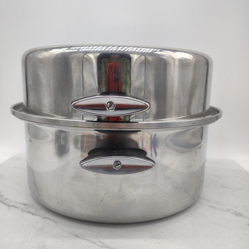 Vacumatic Vollrath 3 Qt 304 Tri-Ply Stainless Stock Pot with Dome Lid *SEE